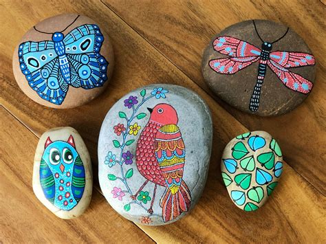 Stone Painting Guide Stone Painting Styles And Techniques