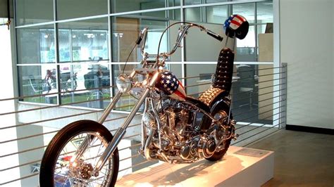 Easy Rider Captain America Sold For 1 35 Million Despite Claims Of Being A Fake Autoevolution
