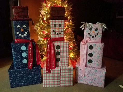 Christmas Snowmen Ts Snowman Ts Christmas Wrapping Christmas