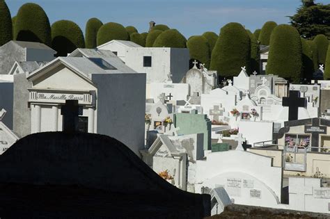The Worlds Most Beautiful Cemeteries In Photos Departful