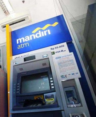 Untuk jenis yang satu ini adalah pelayanan yang di berikan oleh pihak bank. Cara Mengambil Uang Di ATM Mandiri Beserta Gambarnya ...