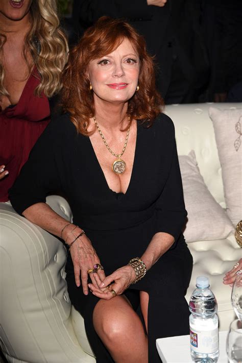 Susan Sarandon Looks Sexier Than Ever As She Poses For Sizzling