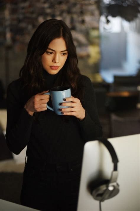 Dc Universe Reveals 4 New Images Of Conor Leslie As Donna Troy On Titans