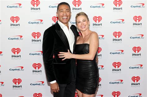Amy Robach, T.J. Holmes attend first red carpet as a couple at Jingle