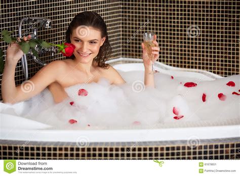 Beautiful Woman Takes Bubble Bath Stock Image Image Of Girl Skin