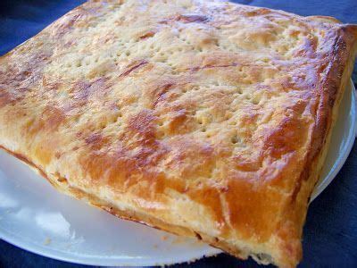 Todo cocinero de su cocina necesita tener un gorro de chef para las grandes ocasiones, o para poner un punto de gracia cuando se cocina con niños, o porque antes muerto que sencillo. Empanada de Langostinos y una Propuesta Navideña | Recetas ...