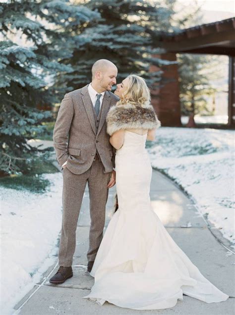 Romantic And Rustic Winter Wedding In Aspen Colorado Colorado Real