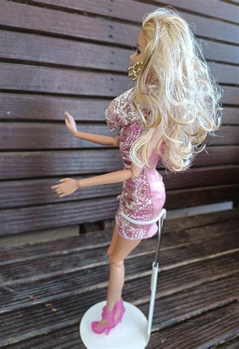 Barbie Swappin Styles Fashionistas Glam Doll 2011 Ebay
