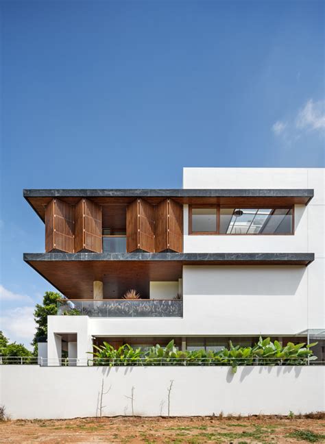 5 Characteristics Of A Tropical Modern House Architropics