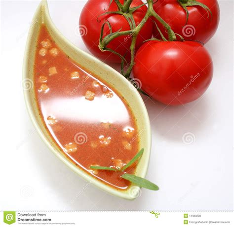 Una Minestra Fresca Dei Pomodori Fotografia Stock Immagine Di Pranzo