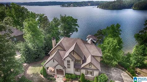 With point2, you can easily browse through arley, al single family homes for sale, townhouses, condos and commercial properties, and quickly get a general perspective on the real estate prices. Smith Lake Homes for Sale