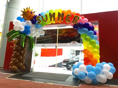 It was a gentleman's 40th birthday. Summer Theme Balloon Arch Decorations | THAT Balloons