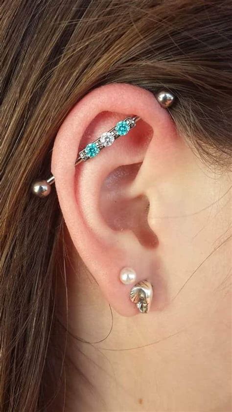 The Ultimate Guide to Getting an Industrial Piercing (Tips + Photos)