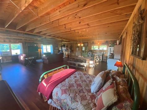 2016 Rustic Cabin Farmhouse For Sale Wviewsbarn And Creek On 5