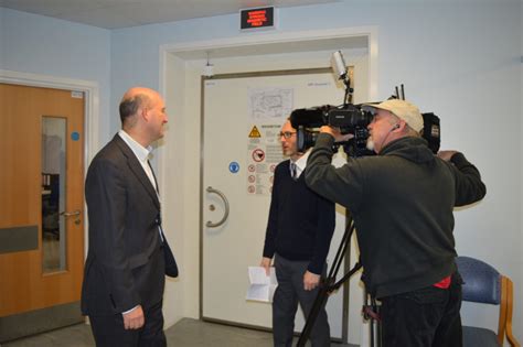 Cancer cells in a growing tumor can adapt to oxygen deprivation by hijacking these hifs. BSUH prostate cancer work hailed a "game-changer" by ...