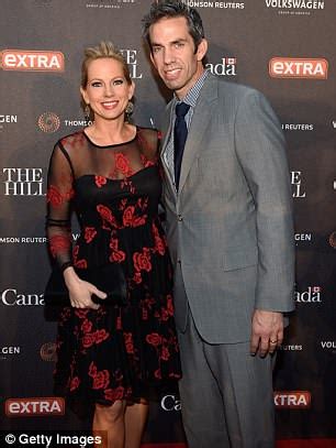 In 2017, bream became the host of the prime time program, fox news @ night. Fox News' Shannon Bream reveals battle with genetic eye ...