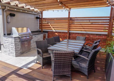 Rooftop Deck With Sunbeds Chicago Landscape Design Build Denver Co