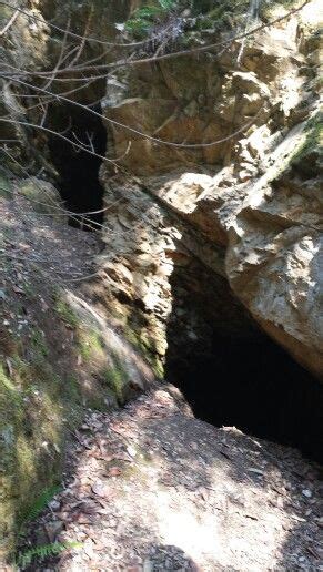 Bigfoot Trap Applegate Oregon Cave On Trail Around The Worlds Oregon