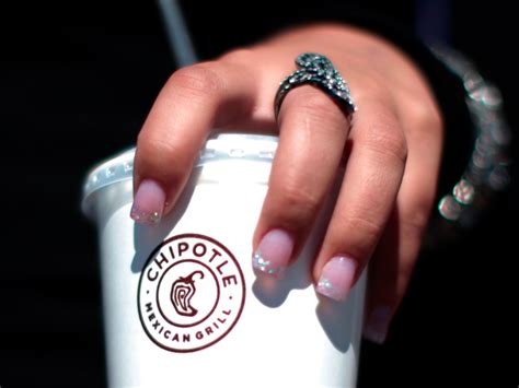 Chipotle Offers Free Drinks To Students Business Insider