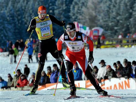 Dieses gesetz hat vinzenz geiger nun durchbrochen. Weltcup in Schonach: Der Gruppenwettbewerb - Nordische ...