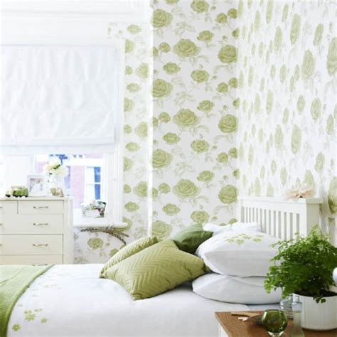 Tips On Choosing Wallpaper For Your Bedroom