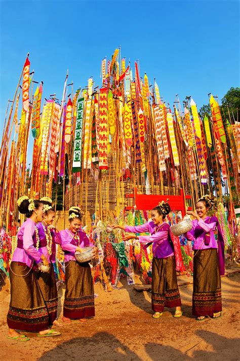 The Beautiful Thai Women Celebrate Songkran Festival Water Festival