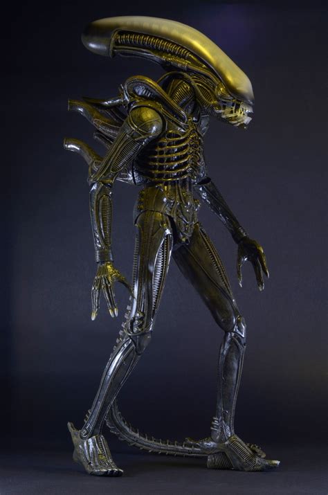 Closer Look 1979 Alien 14 Scale Action Figure