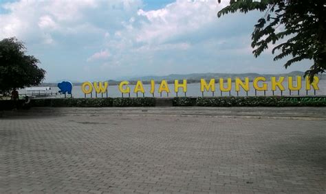 Harga tiket masuk watu cenik hanya sebesar 5.000 idr per orang. SFIDN FITS | Blog | 10 Destinasi Wisata Waduk di Indonesia ...