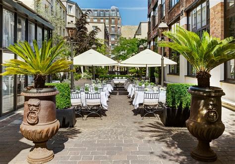 HOTEL LES JARDINS DU MARAIS: UPDATED 2020 Reviews, Price Comparison and