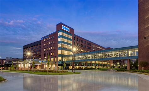 Detroit Medical Center Linkedin