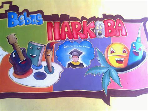 Picture hardiknas lomba poster anti narkoba suarajember ini dipetik dari artikel. SMP PROKLAMASI BALONGBENDO: Lukisan Mural Anti Narkoba