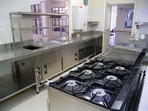 This is your ultimate kitchen actually you can lay out your kitchen in more formations than that; Hospitality Design Melbourne Commercial Kitchens » Willows ...