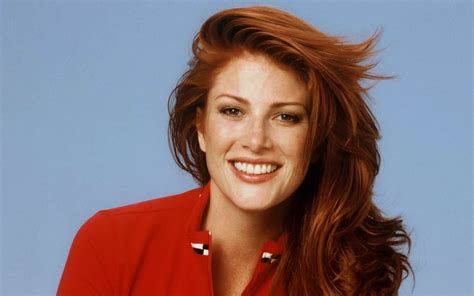 Picture Of Angie Everhart