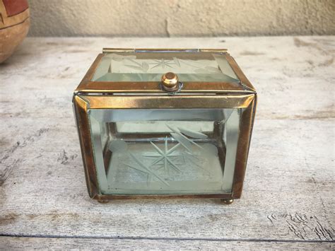 Small Vintage Etched Thick Beveled Glass Box With Hinged Lid