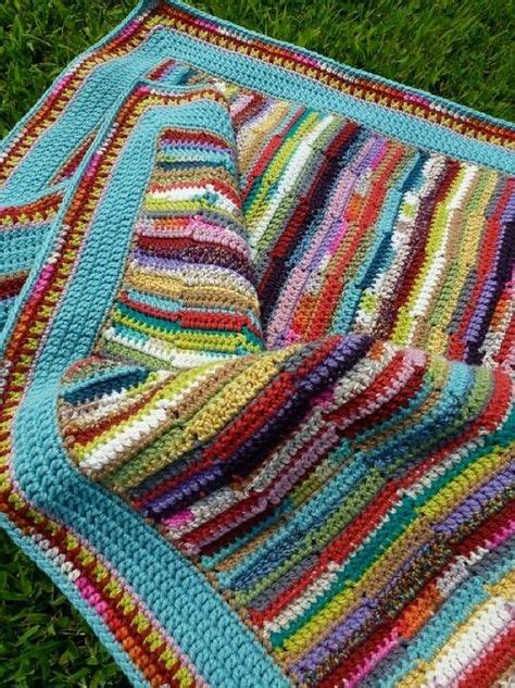 Crocheted Scrap Yarn Blanket In Columnsthis Is Amazing Vzory