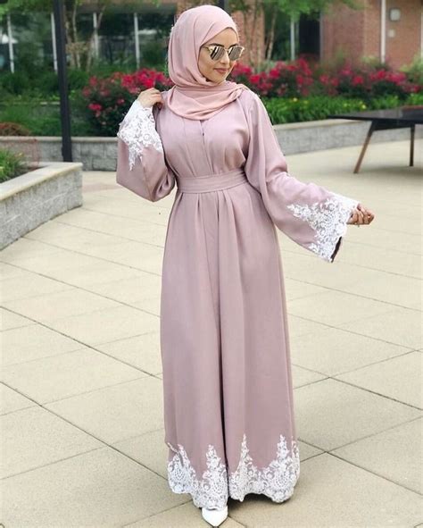 hijab fashion 2021 sélection de plus de 120 looks en abaya tendance et chic mode femme mode