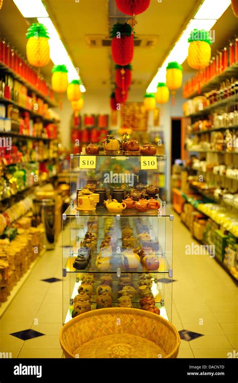 Teapot Display Chinatown Singapore Stock Photo Alamy