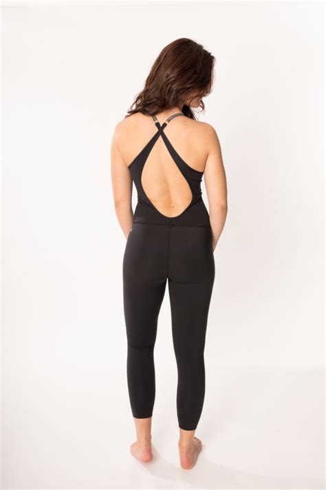 Up Your Hot Yoga Game With This Breathable Bodysuit Hellogiggles