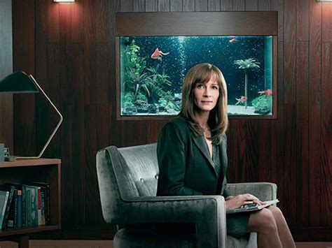 Julia Roberts Gives Her Tv Debut Homecoming The Movie Treatment