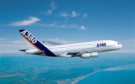 Descargar Fondos De Pantalla El Airbus A380 Volar En Avión Avión De