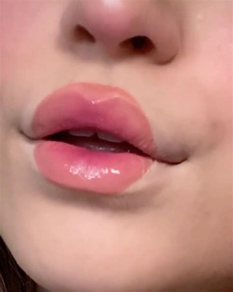 Makeup Posts For You On Instagram Follow For More Princess Peach Lips Tutorial A HOT