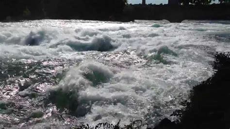 Niagara Falls Fast Moving Water Youtube