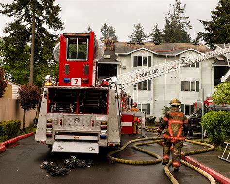 Southeast Portland Fire Forces Evacuation Of Apartment Complex