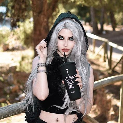 Dayana Crunk 🌙 On Instagram “🖤 Wig From Uniwigs Cup And Outfit From