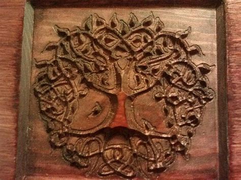 1000+ piece jigsaw puzzles are a great activity for the whole family to enjoy. Celtic Treasure Box/ Trinket Box - Wood carved Celtic Knot ...