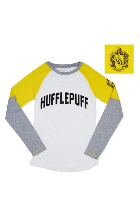 Hufflepuff™ Ladies Long Sleeve T Shirt Universal Orlando