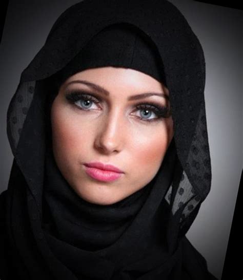 The Beauty Of An Arabian Woman In Dubai
