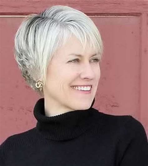 30 Easy Short Hairstyles For Older Women You Should Try Page 9