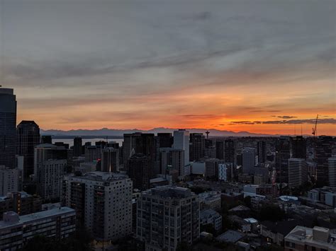 Sunset Over Skyline Of Seattle Rseattle
