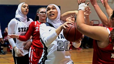 Basketball All Muslim Girls Hs Team Salam Shatters Stereotypes